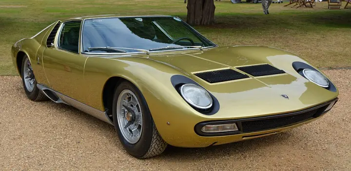 A Lamborghini Miura SV
